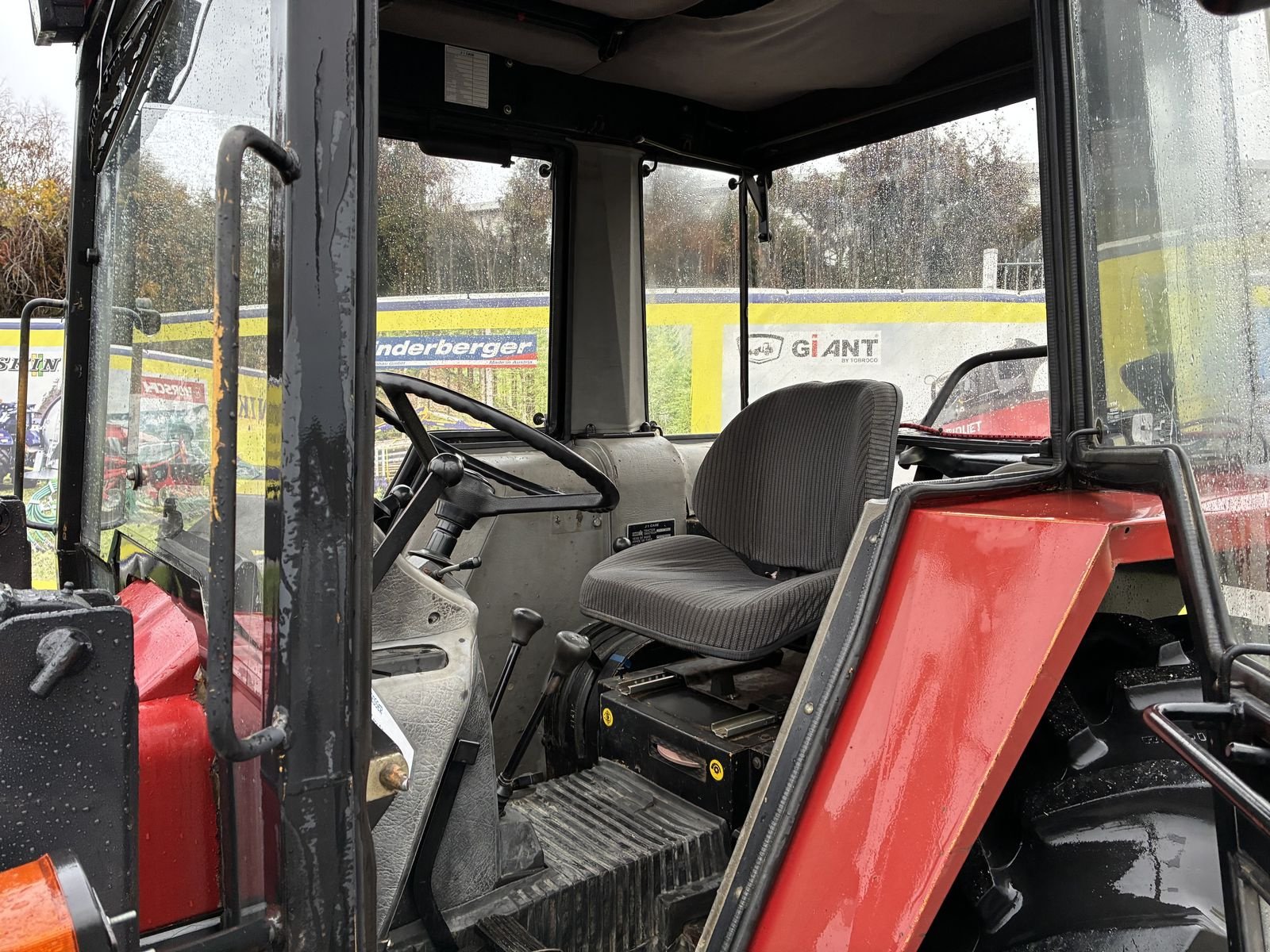 Traktor типа Case IH 833 A, Gebrauchtmaschine в Villach (Фотография 4)