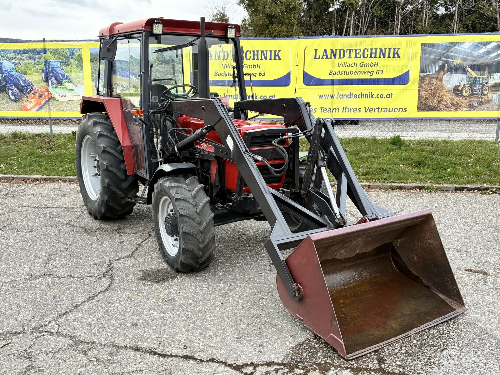 Traktor Türe ait Case IH 833 A, Gebrauchtmaschine içinde Villach (resim 2)
