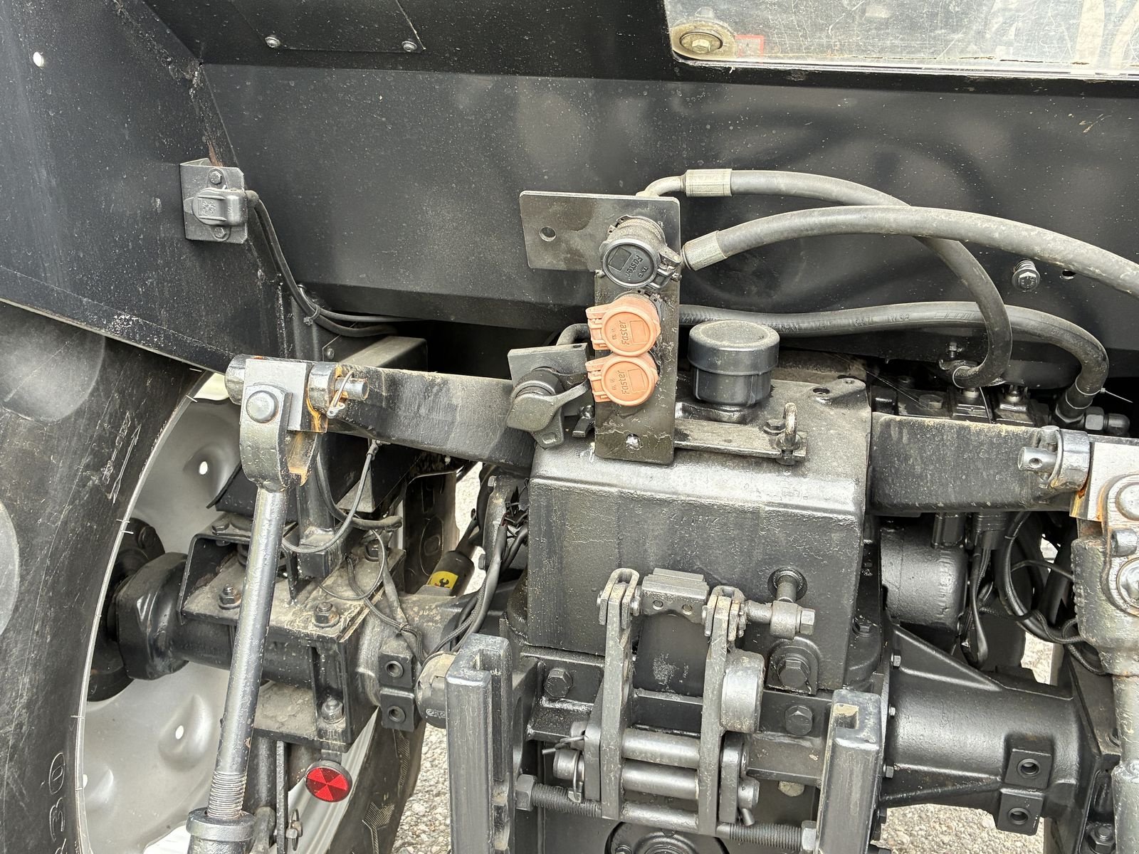 Traktor Türe ait Case IH 833 A, Gebrauchtmaschine içinde Villach (resim 4)