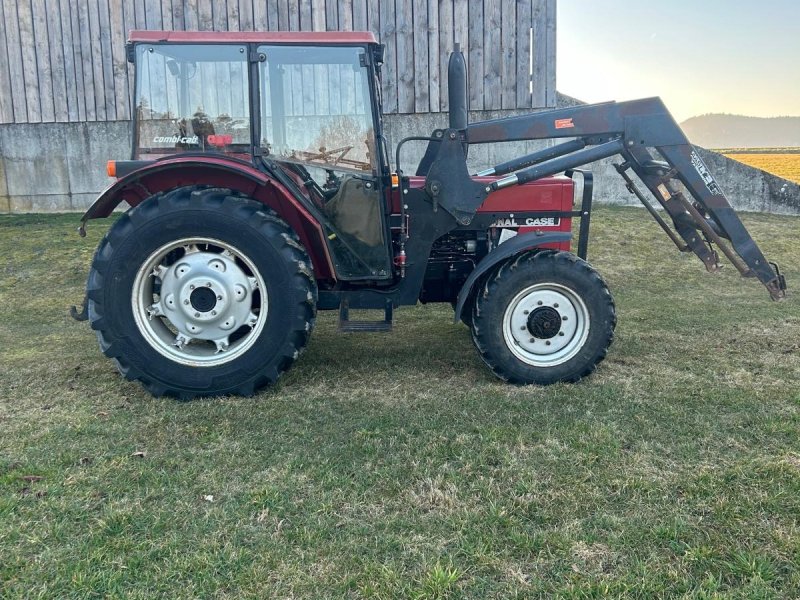 Traktor tip Case IH 833 A, Gebrauchtmaschine in Pemfling (Poză 1)