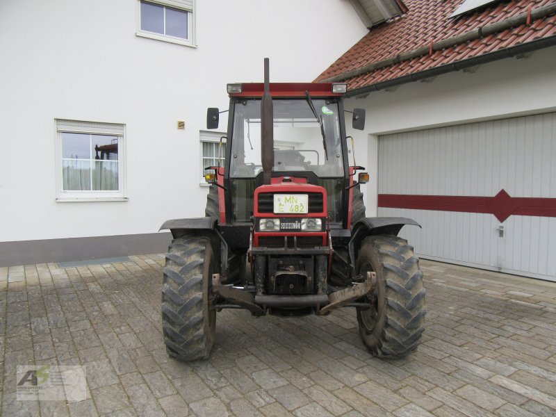 Traktor des Typs Case IH 833 AV, Gebrauchtmaschine in Ettringen OT Siebnach (Bild 1)