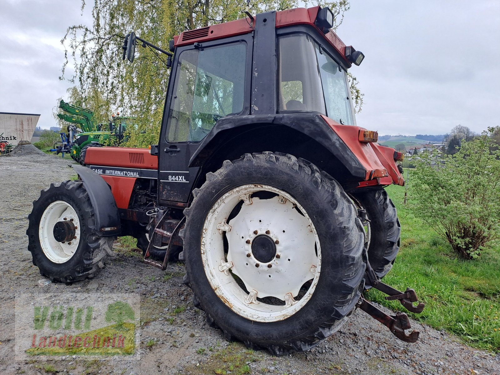 Traktor des Typs Case IH 844 A XL, Gebrauchtmaschine in Hutthurm bei Passau (Bild 2)