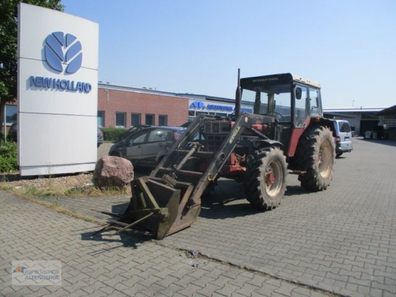 Traktor des Typs Case IH 844 S, Gebrauchtmaschine in Altenberge (Bild 3)
