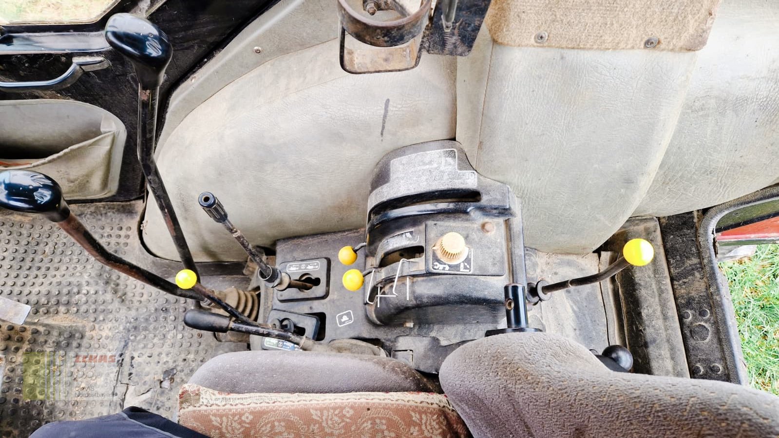 Traktor des Typs Case IH 844 XL, Gebrauchtmaschine in Altenstadt a.d. Waldnaab (Bild 9)