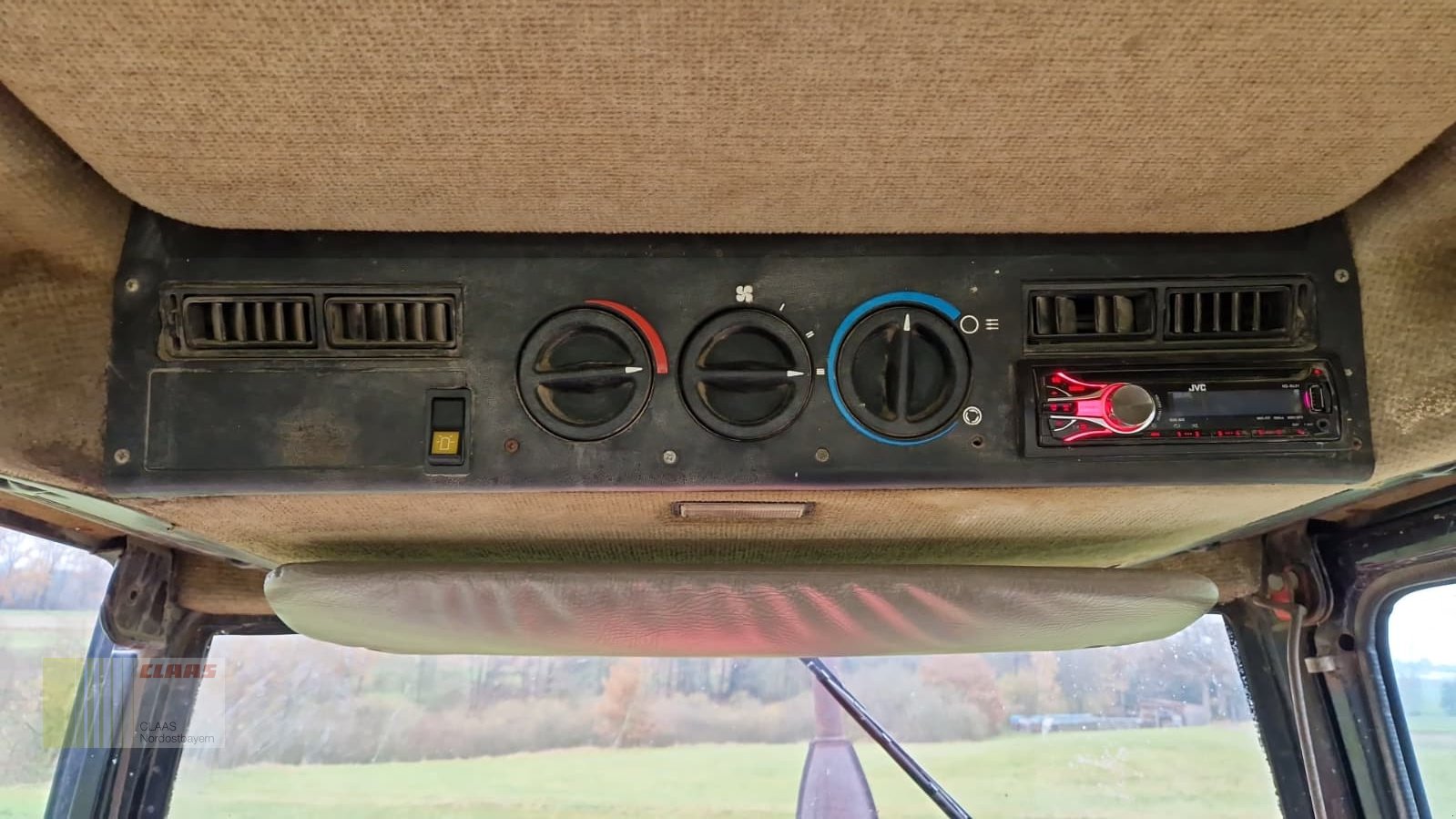 Traktor des Typs Case IH 844 XL, Gebrauchtmaschine in Altenstadt a.d. Waldnaab (Bild 10)