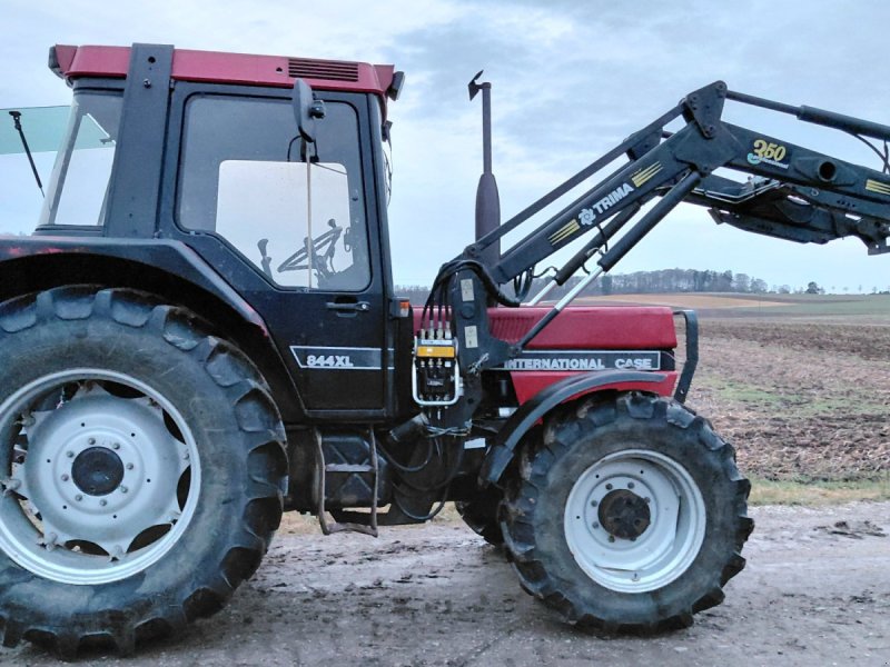 Traktor des Typs Case IH 844 XL, Gebrauchtmaschine in Pappenheim (Bild 1)