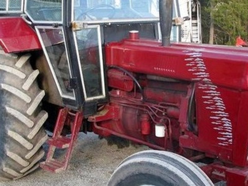 Traktor vrste Case IH 844, Gebrauchtmaschine v Amsterdam (Slika 1)