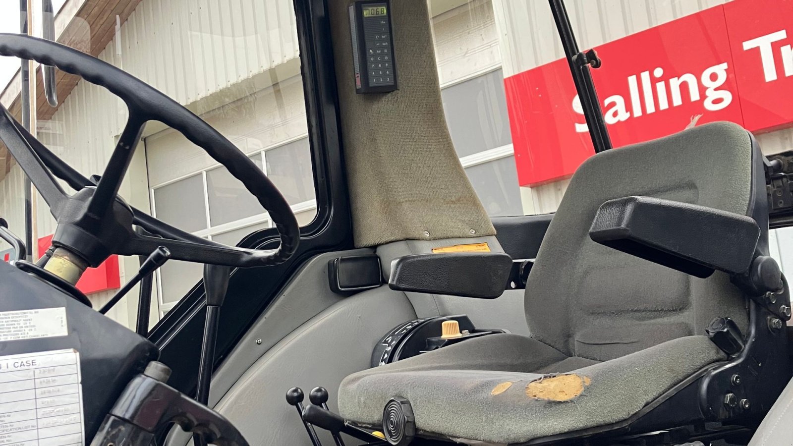 Traktor от тип Case IH 845 XL Plus, Gebrauchtmaschine в Spøttrup (Снимка 12)