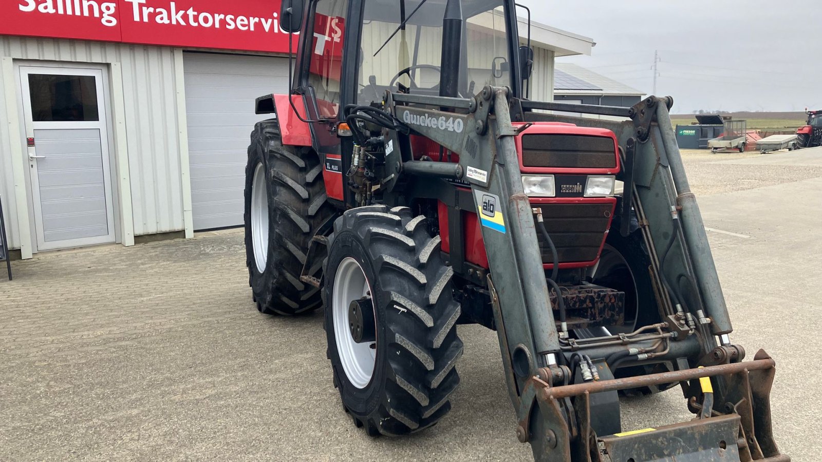 Traktor от тип Case IH 845 XL Plus, Gebrauchtmaschine в Spøttrup (Снимка 11)