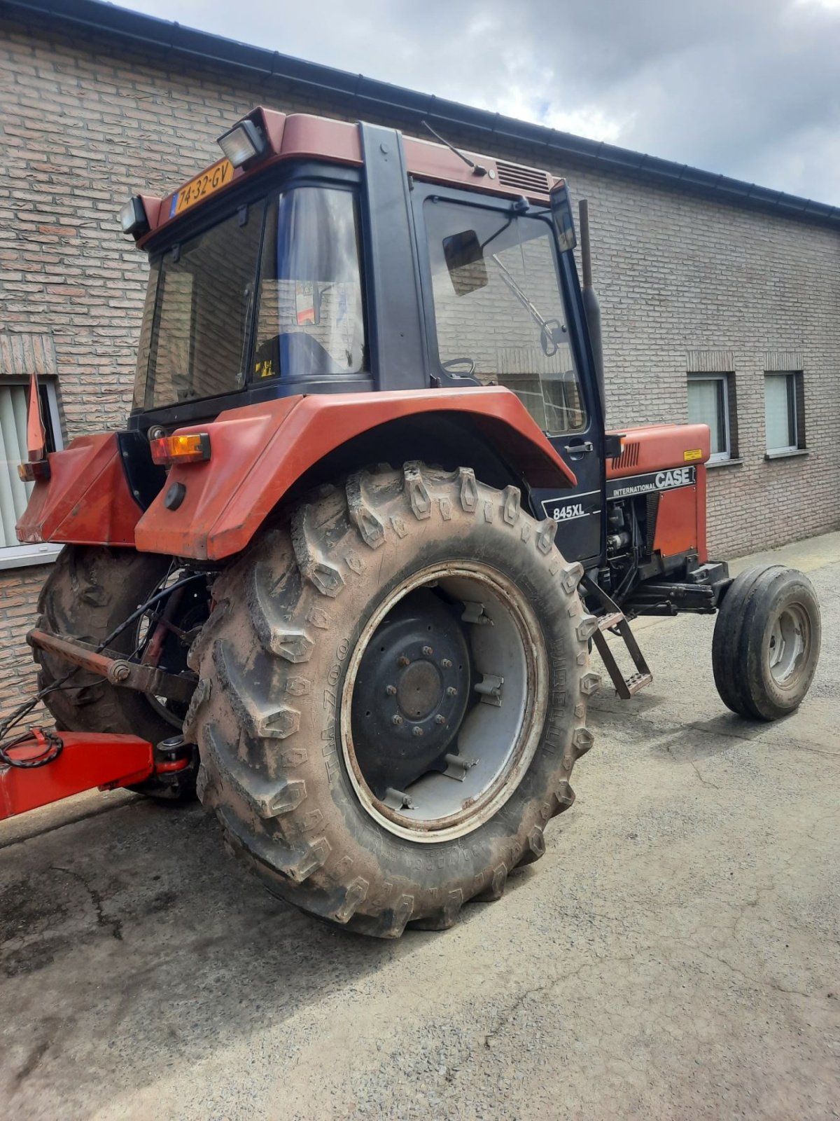 Traktor des Typs Case IH 845 xl, Gebrauchtmaschine in Essen (Bild 2)