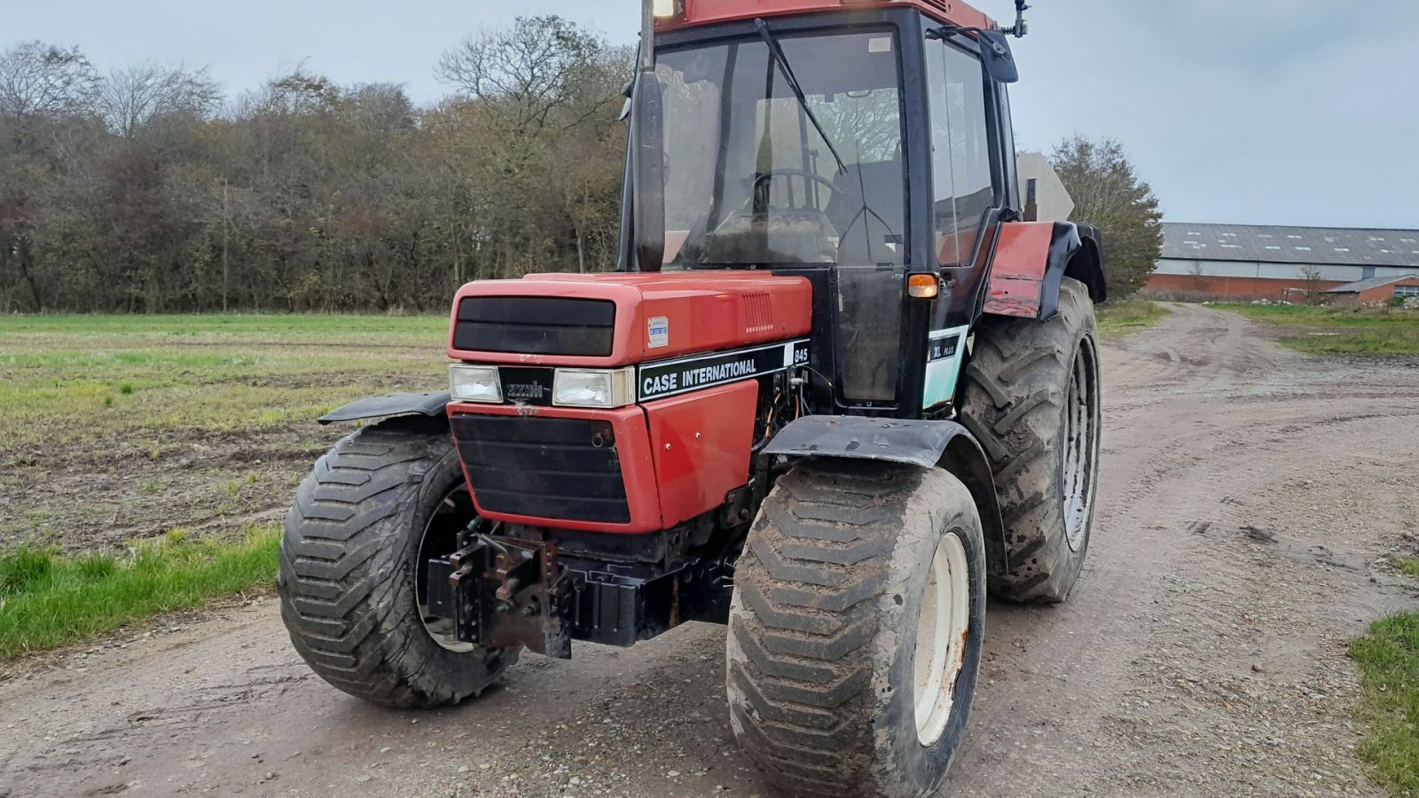 Traktor typu Case IH 845 XLA PLUS  4WD  40 kmt og Air Condition Forberedt til kost eller sneplov med ekstern hydr., Gebrauchtmaschine v Skive (Obrázek 1)