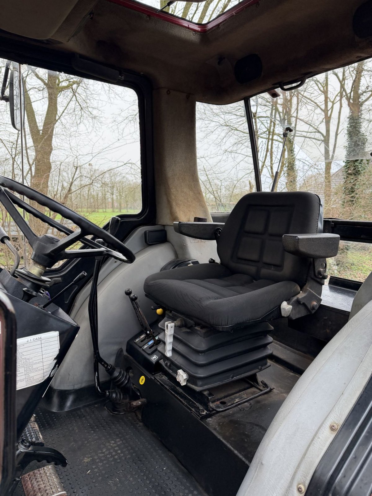 Traktor of the type Case IH 845 XLA PLUS, Gebrauchtmaschine in Rossum (Picture 6)