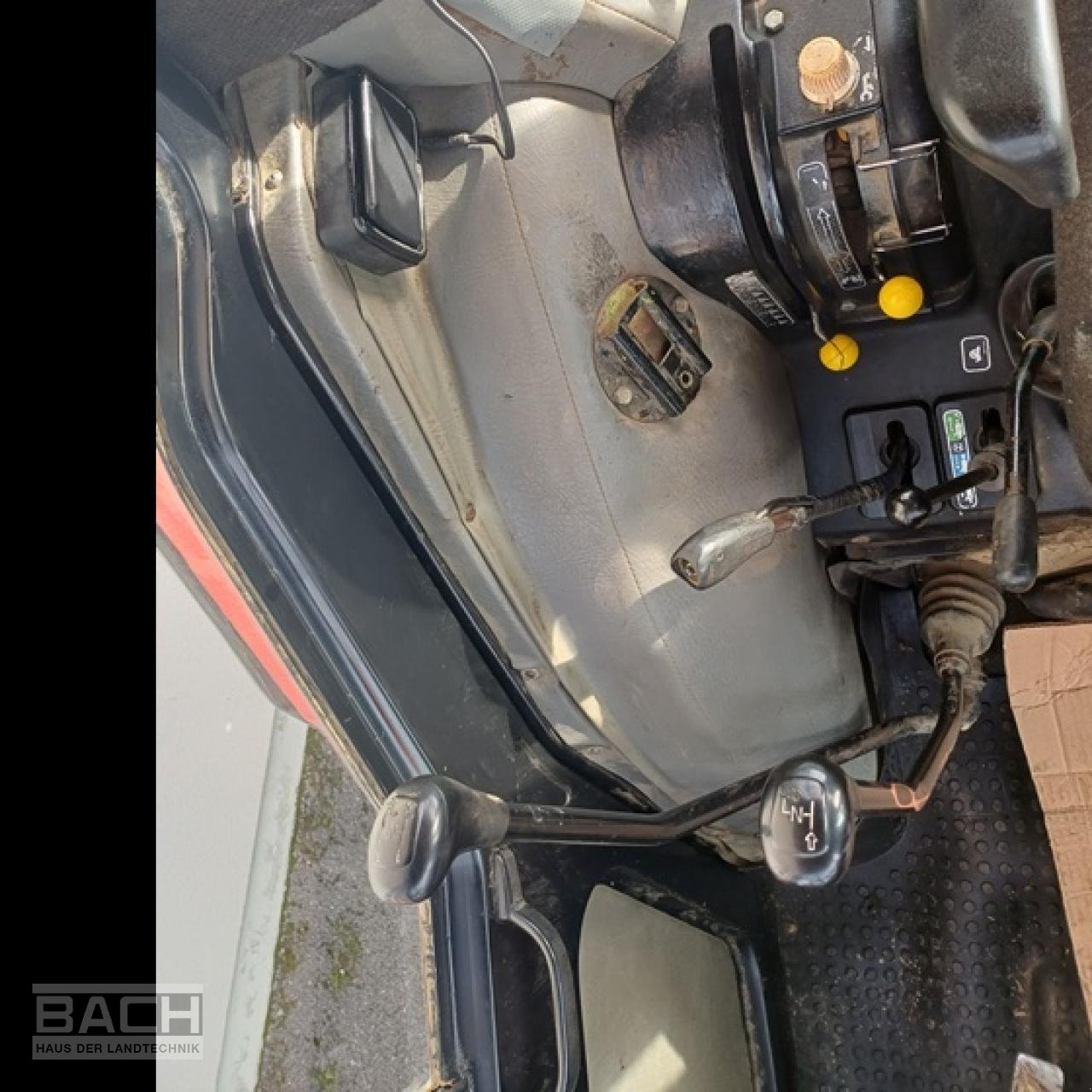 Traktor typu Case IH 856 XL ALLRAD, Gebrauchtmaschine v Boxberg-Seehof (Obrázek 7)