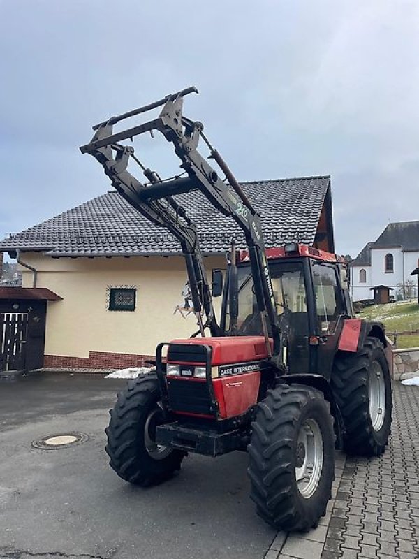 Traktor des Typs Case IH 856 XLA Plus mit Frontlader wie 956 844 Allradtraktor, Gebrauchtmaschine in Niedernhausen OT Engenhahn (Bild 8)