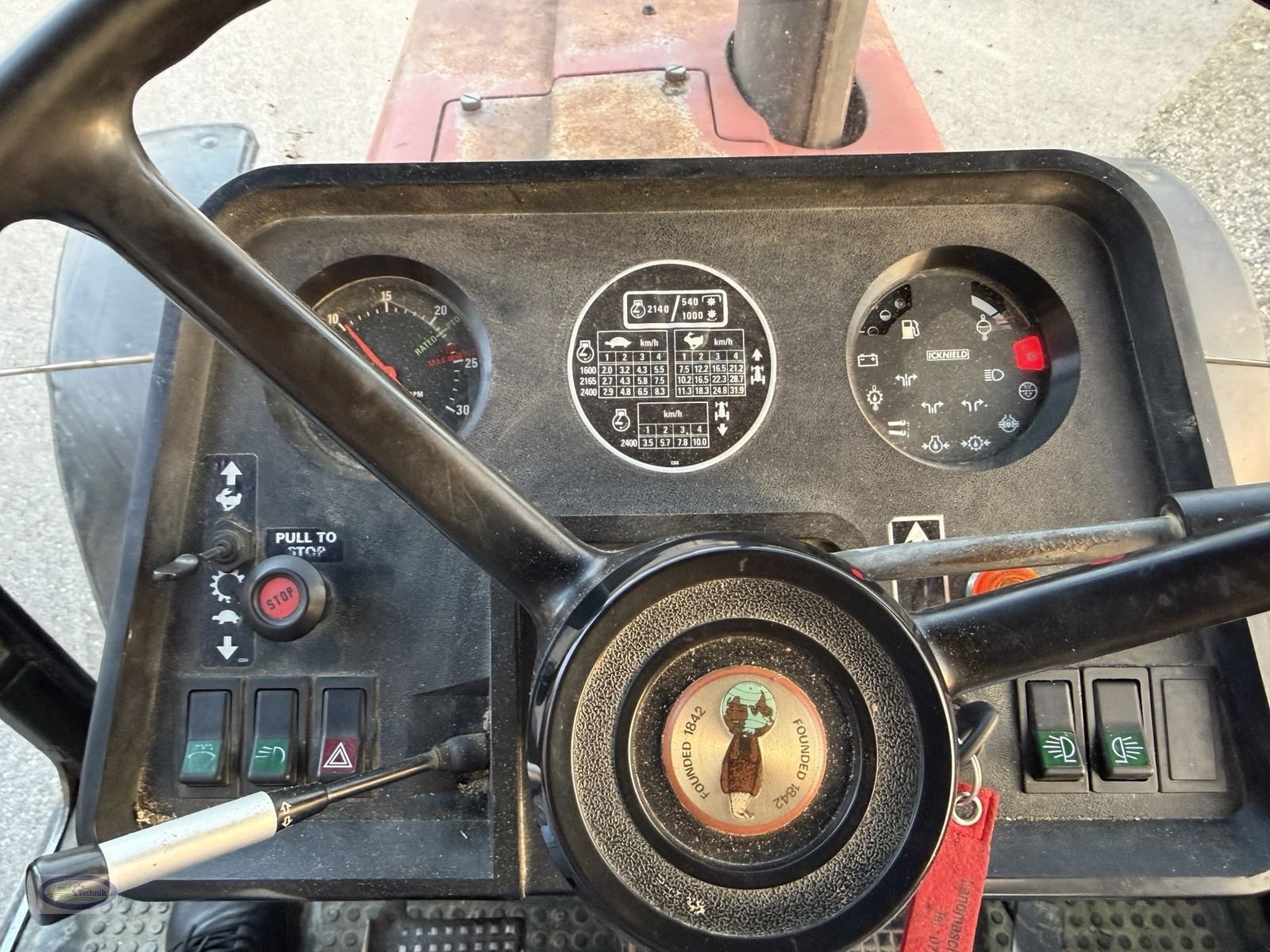 Traktor des Typs Case IH 885 XL, Gebrauchtmaschine in Münzkirchen (Bild 13)