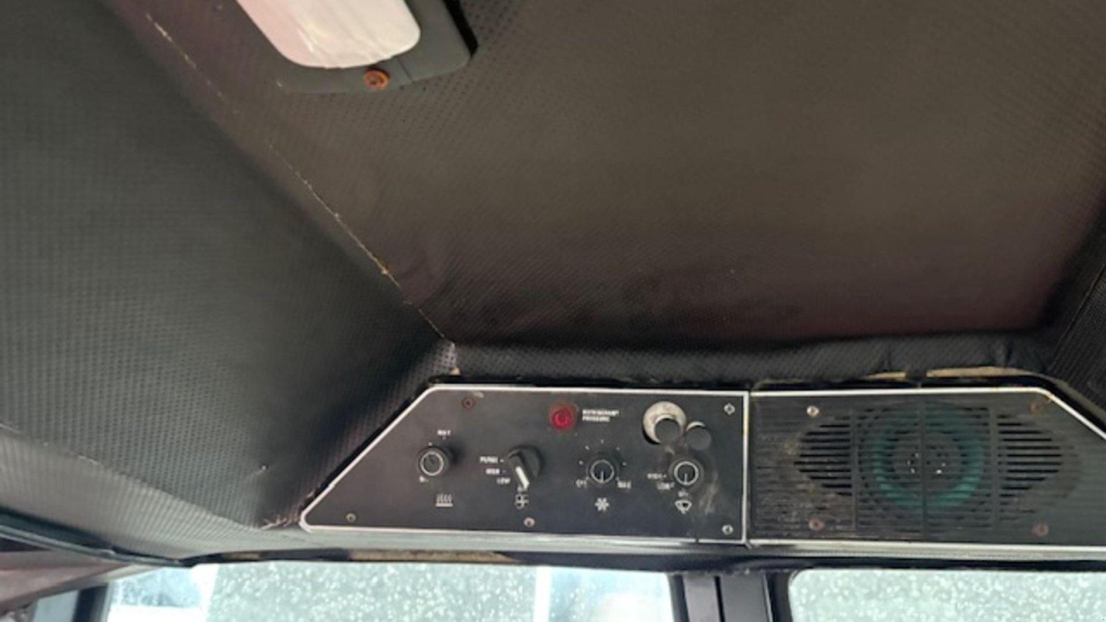 Traktor tip Case IH 886 NYRENOVERET, NYE DÆK, Gebrauchtmaschine in Dronninglund (Poză 18)