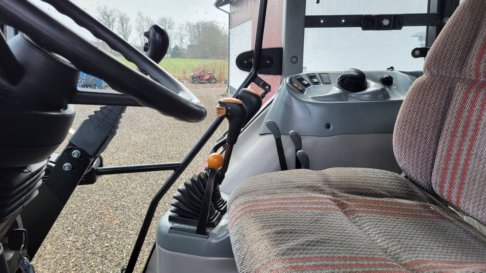 Traktor du type Case IH CASE CX100 PS, Gebrauchtmaschine en Storvorde (Photo 9)