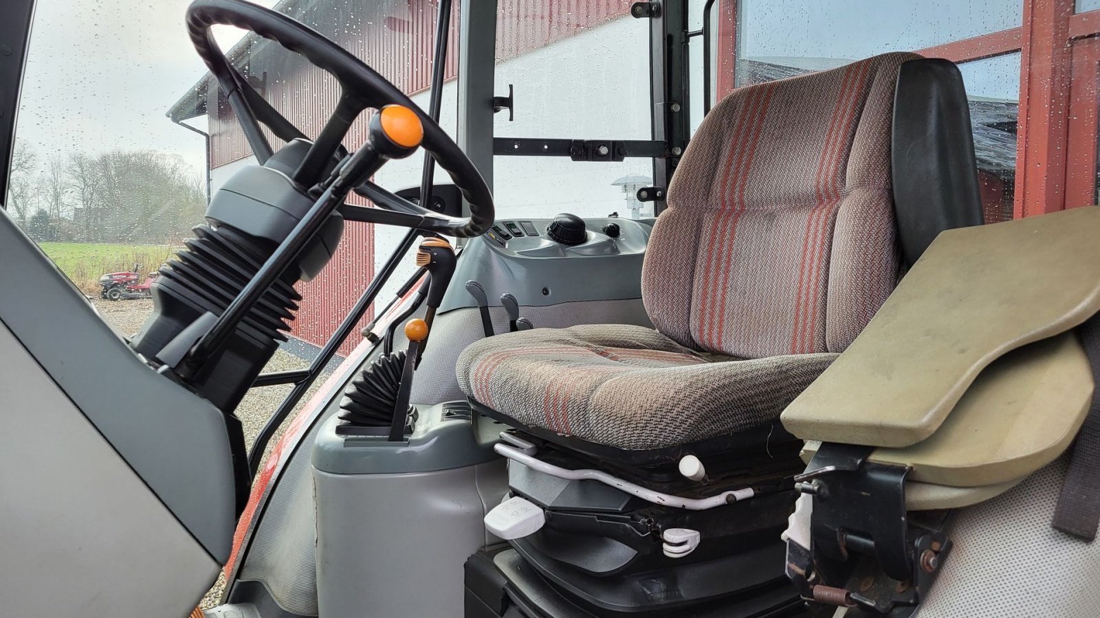 Traktor du type Case IH CASE CX100 PS, Gebrauchtmaschine en Storvorde (Photo 11)