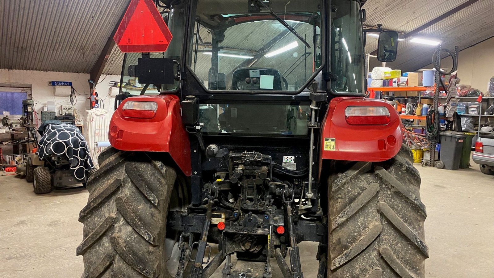 Traktor del tipo Case IH Case IH Farmal 75 C Traktor sælges momsfri, Gebrauchtmaschine In Kjellerup (Immagine 3)