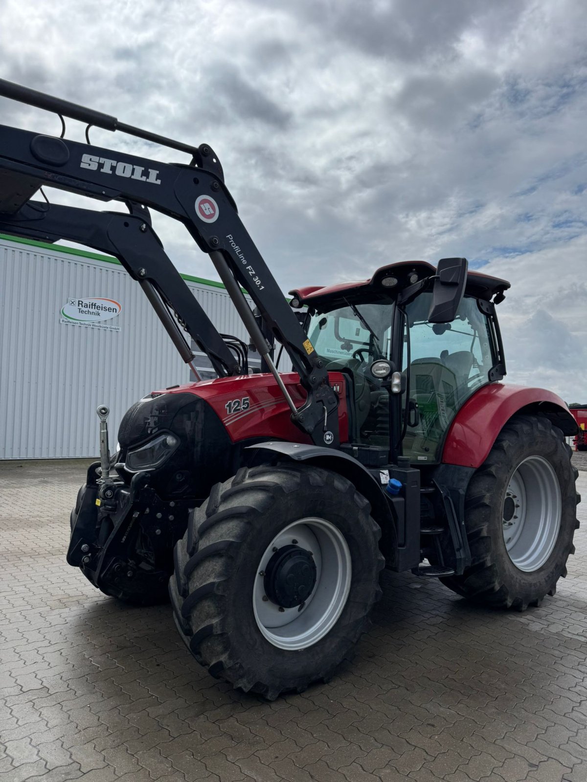 Traktor des Typs Case IH Case Maxxum 125, Gebrauchtmaschine in Bevern (Bild 1)