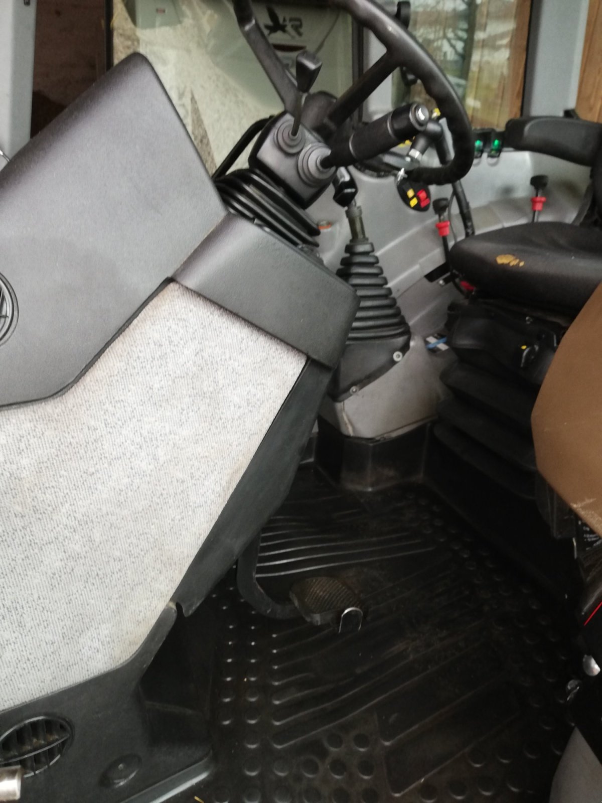 Traktor типа Case IH CS 110, Gebrauchtmaschine в Arnstorf/Mariakirchen (Фотография 5)