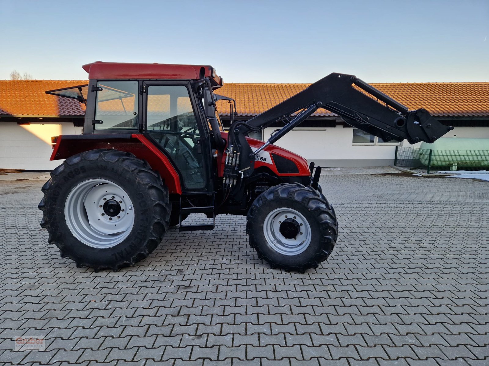 Traktor des Typs Case IH CS 68 A, Gebrauchtmaschine in Wallersdorf (Bild 1)