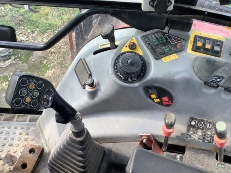 Traktor tip Case IH cs130, Gebrauchtmaschine in les hayons (Poză 9)