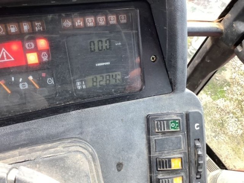 Traktor tipa Case IH cs130, Gebrauchtmaschine u les hayons (Slika 8)