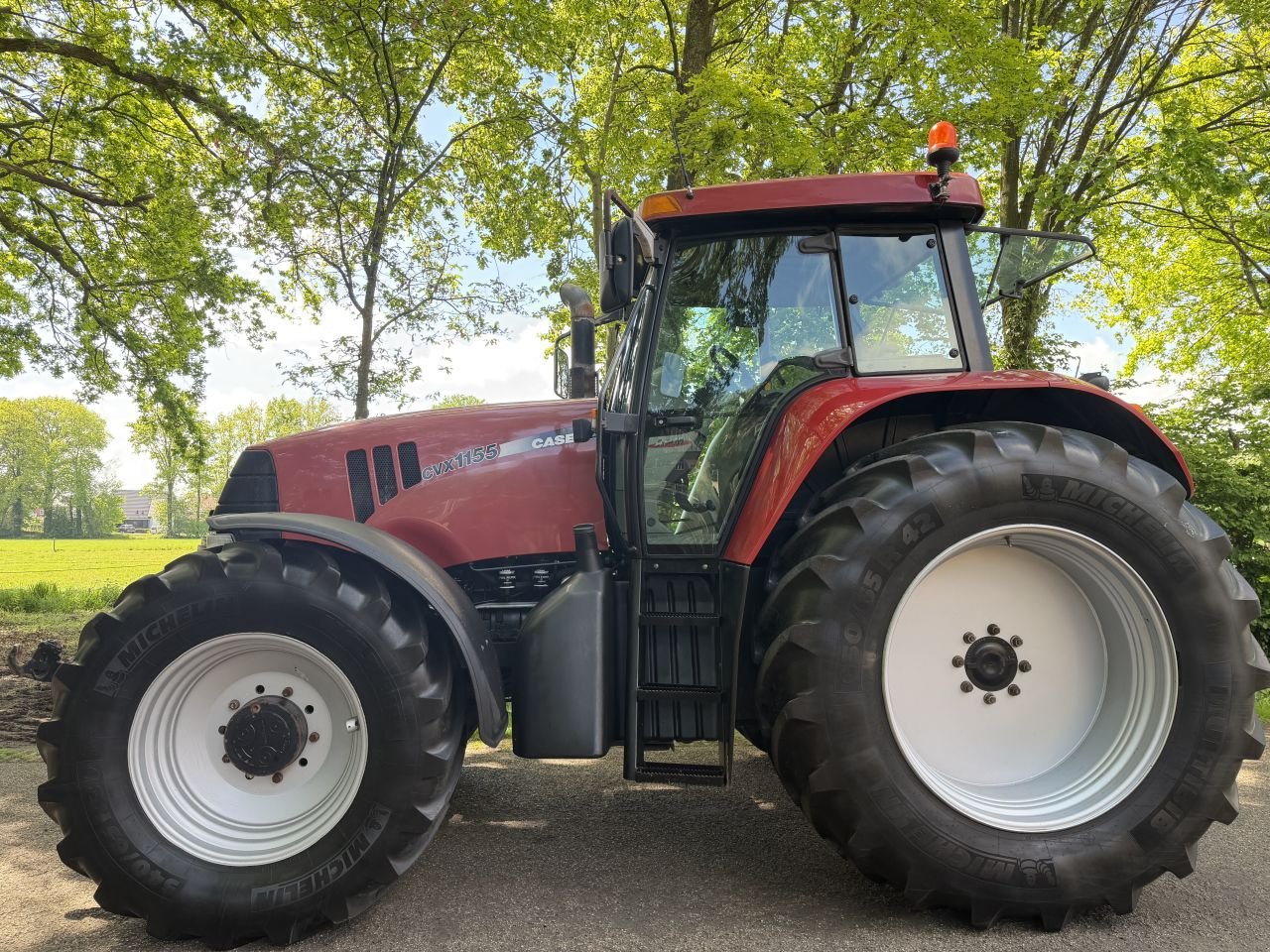 Traktor типа Case IH CVX 1155, Gebrauchtmaschine в Rossum (Фотография 3)