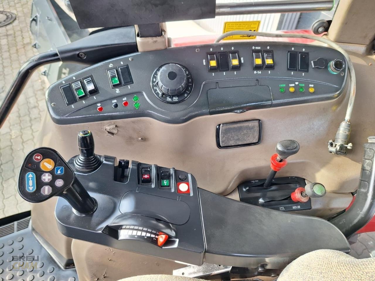 Traktor of the type Case IH CVX 150, Gebrauchtmaschine in Cham (Picture 9)