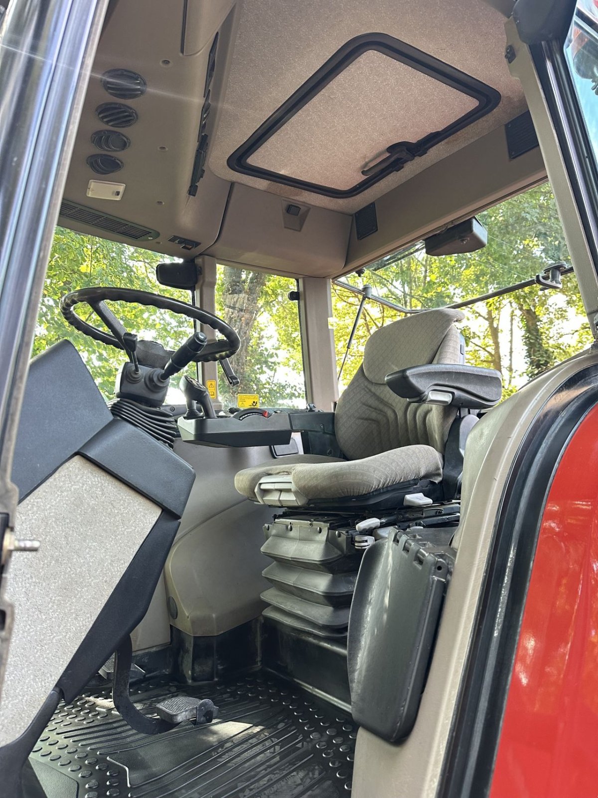 Traktor van het type Case IH CVX 150, Gebrauchtmaschine in Rossum (Foto 9)