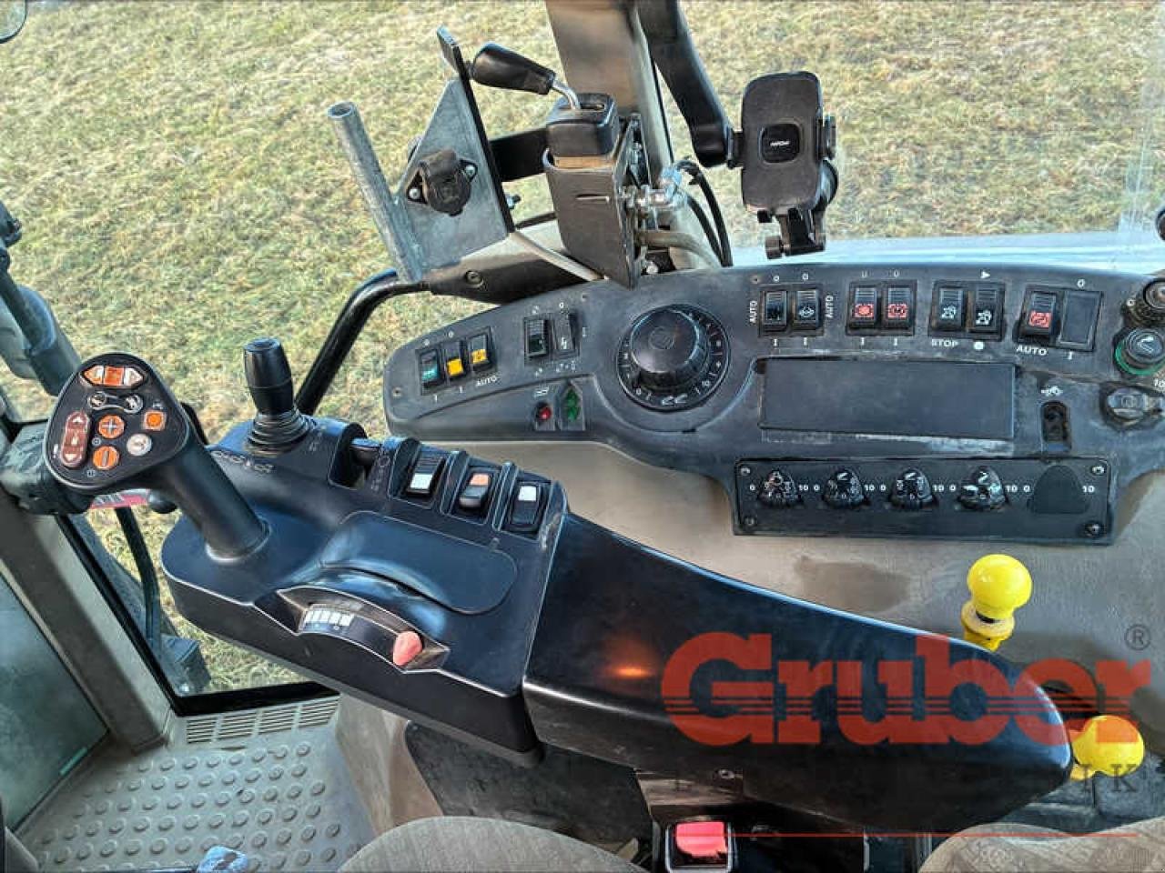 Traktor del tipo Case IH CVX 175 A, Gebrauchtmaschine In Ampfing (Immagine 4)