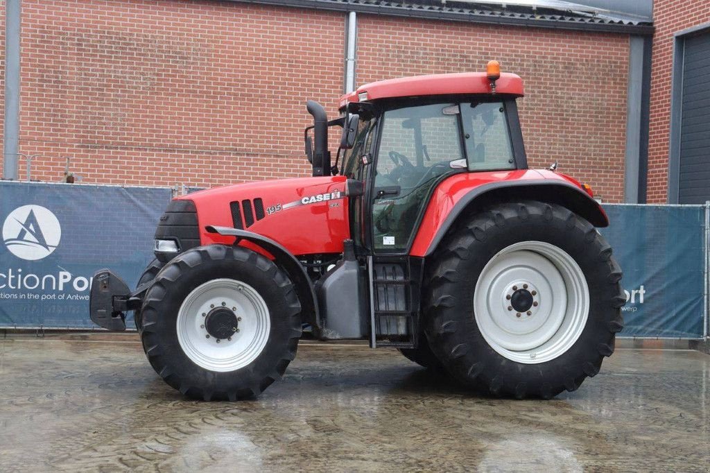 Traktor типа Case IH CVX 195, Gebrauchtmaschine в Antwerpen (Фотография 1)