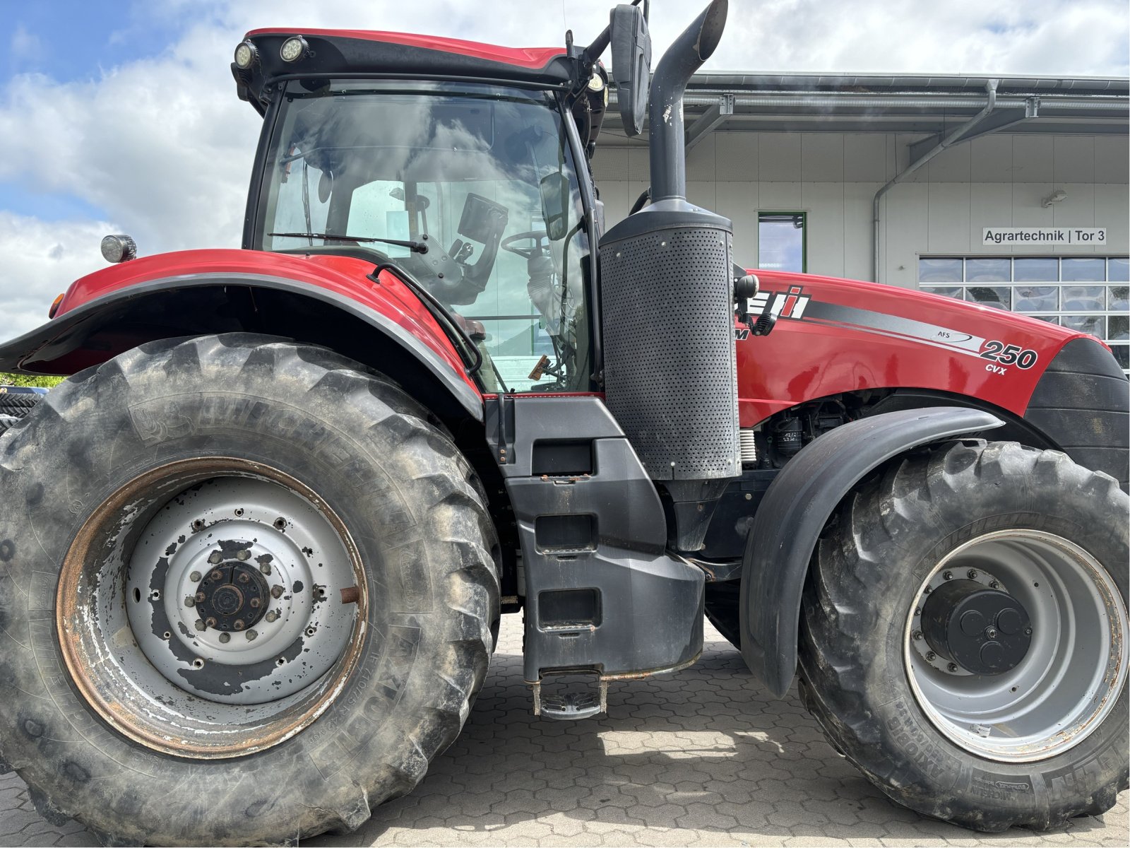Traktor des Typs Case IH CVX 310, Gebrauchtmaschine in Bad Oldesloe (Bild 10)