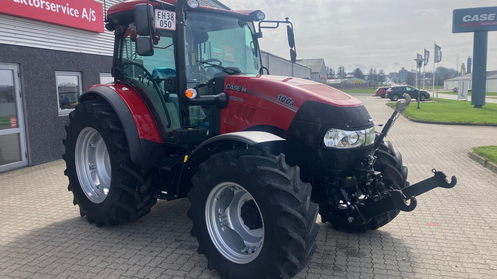 Traktor des Typs Case IH Farmall 100 A, Gebrauchtmaschine in Hurup Thy (Bild 9)