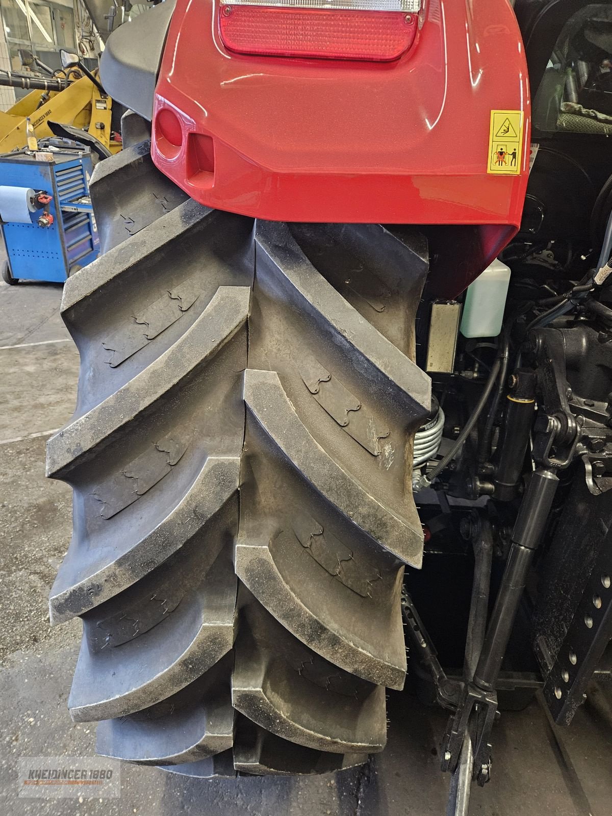 Traktor типа Case IH Farmall 100 A, Gebrauchtmaschine в Altenfelden (Фотография 2)