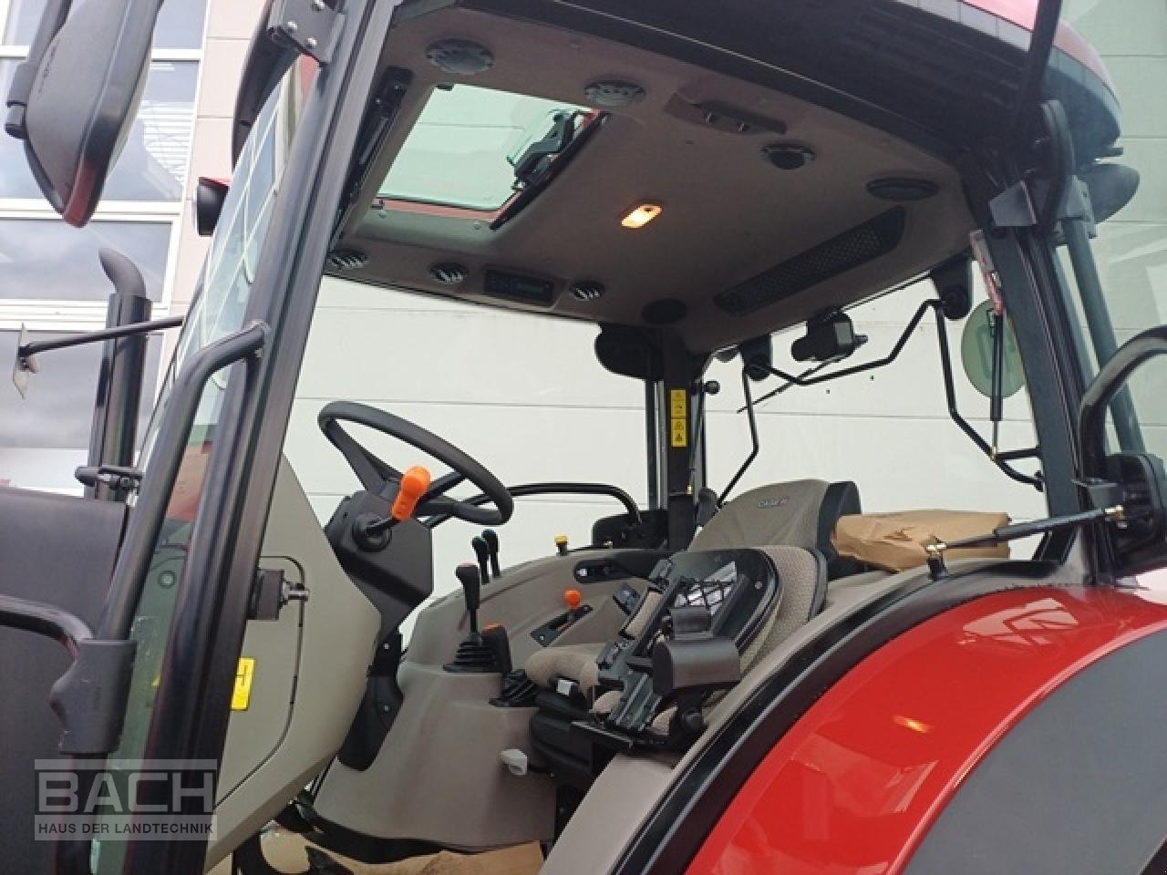 Traktor typu Case IH FARMALL 100 A, Neumaschine v Boxberg-Seehof (Obrázek 5)