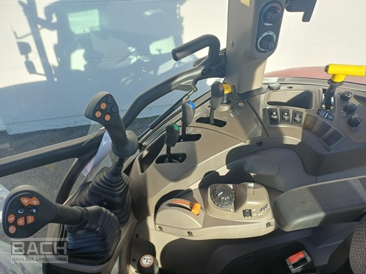 Traktor typu Case IH FARMALL 100 C HILO, Neumaschine w Boxberg-Seehof (Zdjęcie 7)