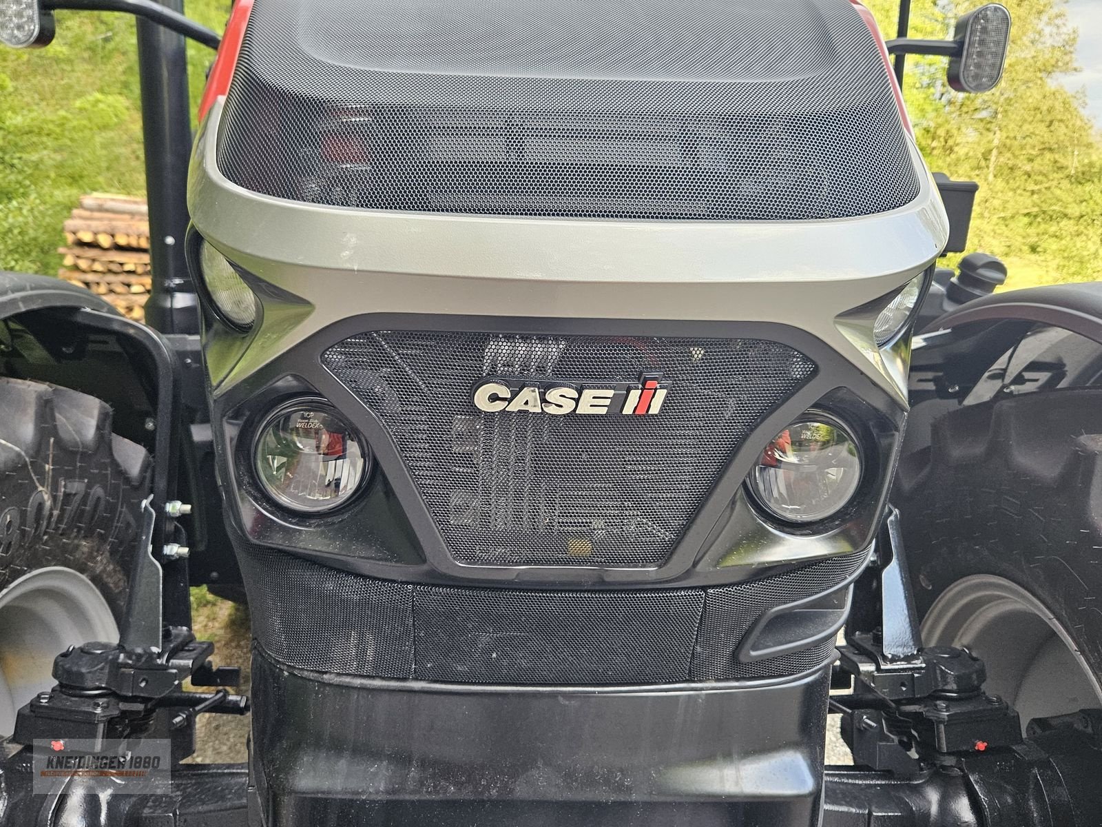 Traktor of the type Case IH Farmall 100 C, Neumaschine in Altenfelden (Picture 3)