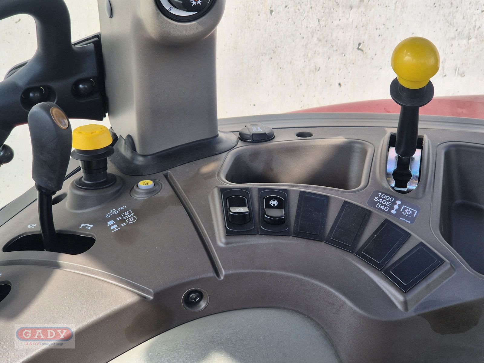 Traktor tip Case IH Farmall 100C Selection, Neumaschine in Lebring (Poză 9)