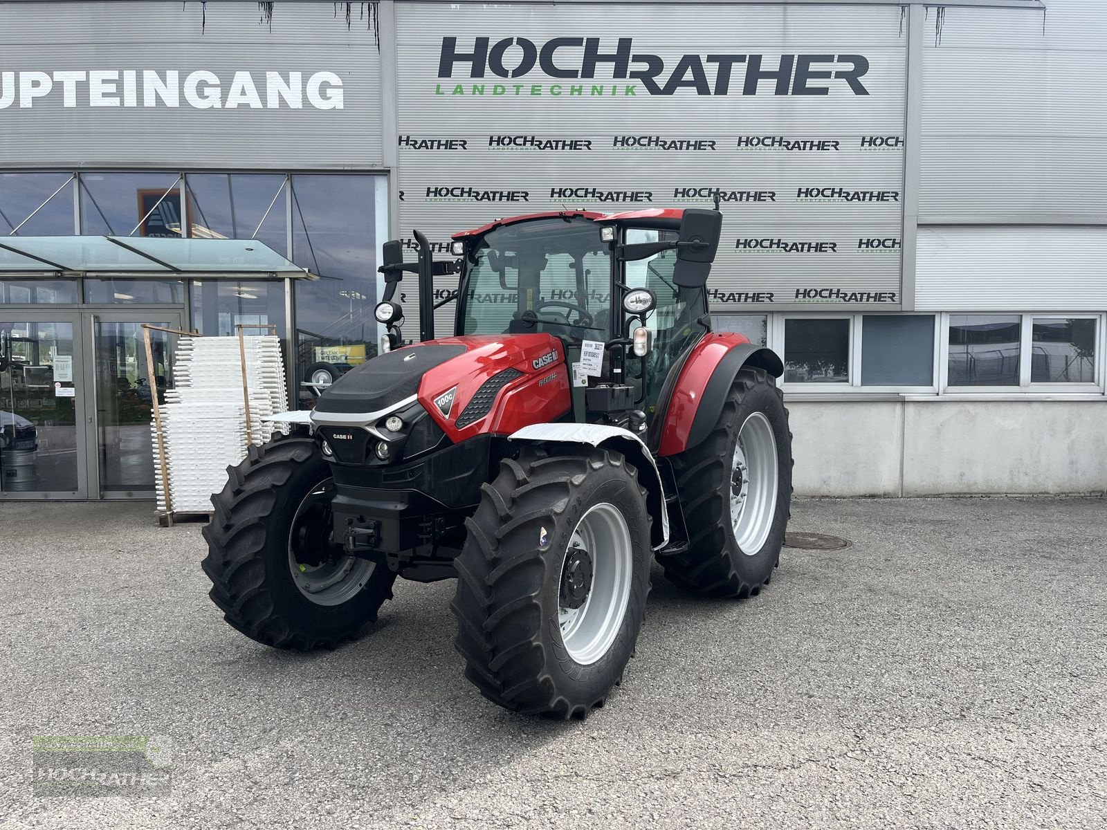 Traktor tip Case IH Farmall 100C Selection, Neumaschine in Kronstorf (Poză 2)