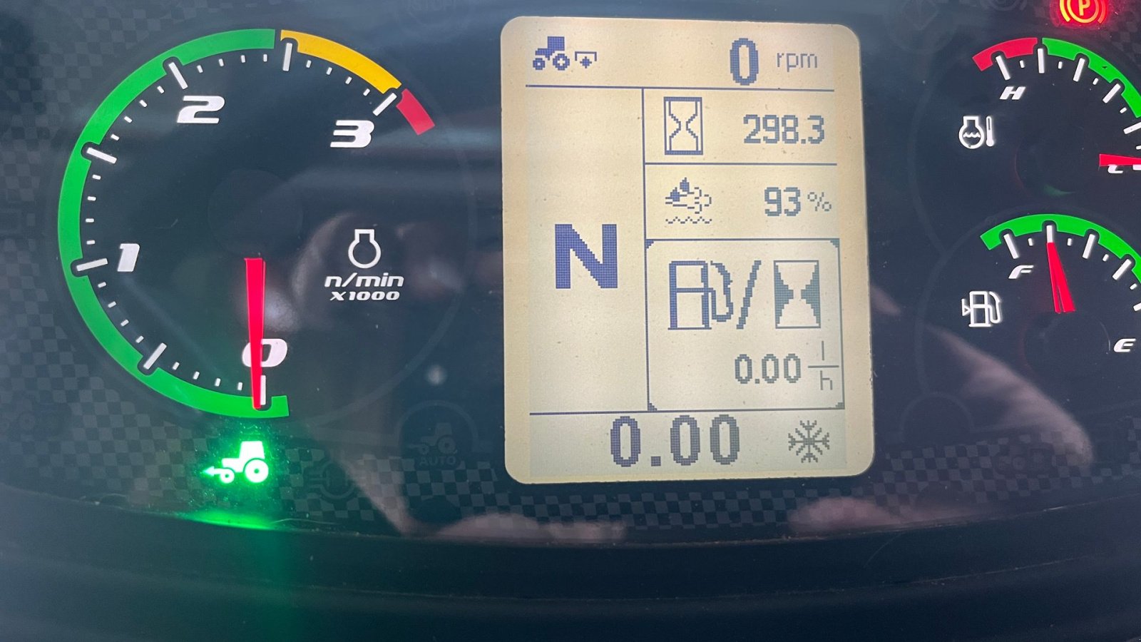 Traktor типа Case IH Farmall 100C, Gebrauchtmaschine в Middelfart (Фотография 5)