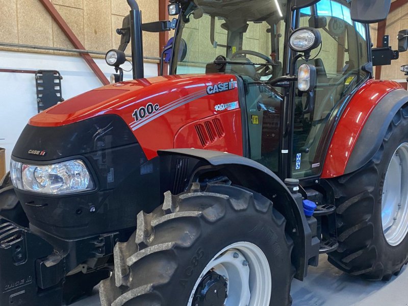 Traktor типа Case IH Farmall 100C, Gebrauchtmaschine в Aulum (Фотография 1)