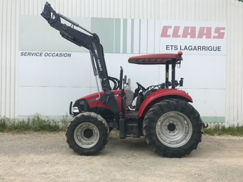 Traktor tipa Case IH FARMALL 105 C, Gebrauchtmaschine u MORLHON LE HAUT (Slika 1)