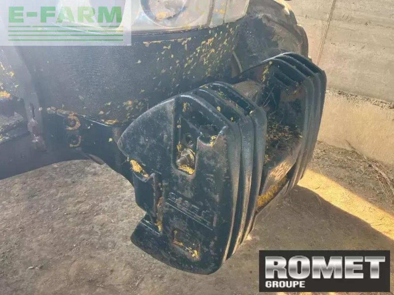 Traktor του τύπου Case IH farmall 115 u pr, Gebrauchtmaschine σε GENNES-SUR-GLAIZE (Φωτογραφία 2)