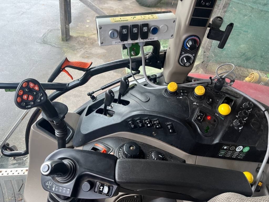 Traktor типа Case IH Farmall 115 U Pro, Gebrauchtmaschine в Mern (Фотография 6)