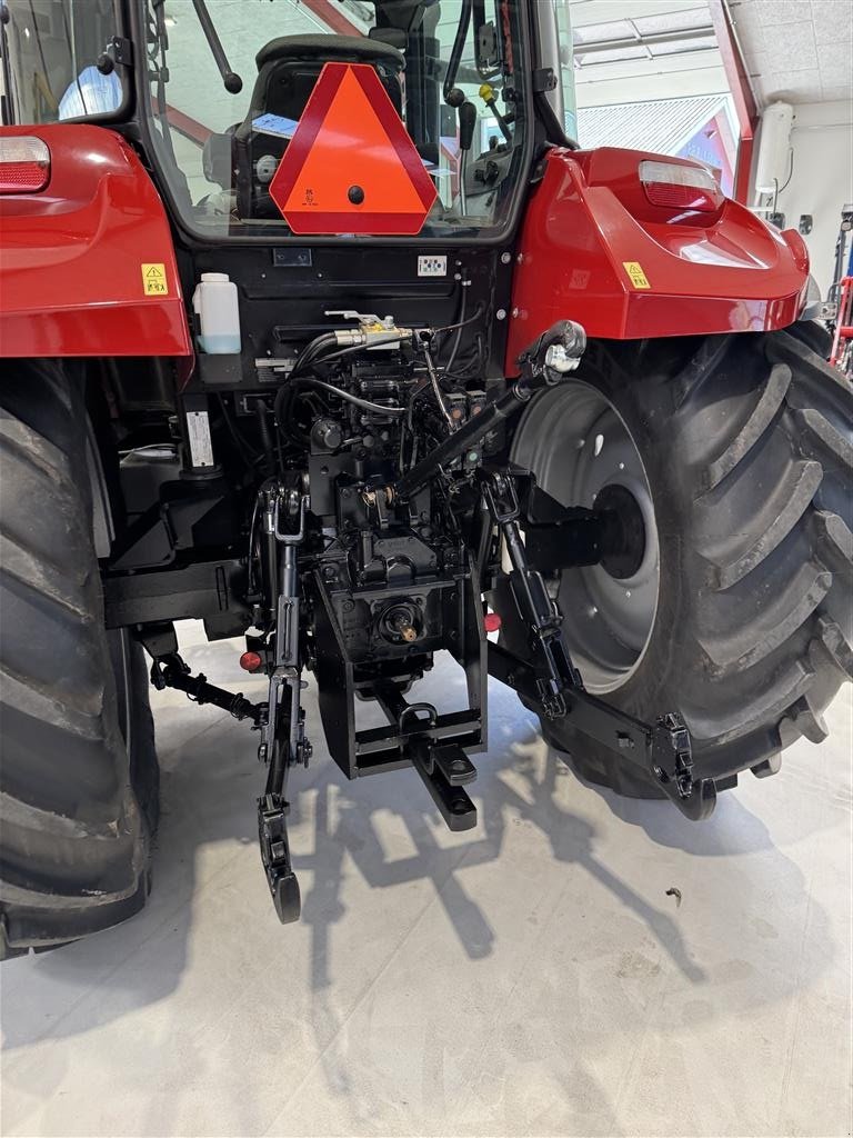 Traktor des Typs Case IH FARMALL 115U KUN 425 TIMER! SOM NY!, Gebrauchtmaschine in Nørager (Bild 15)