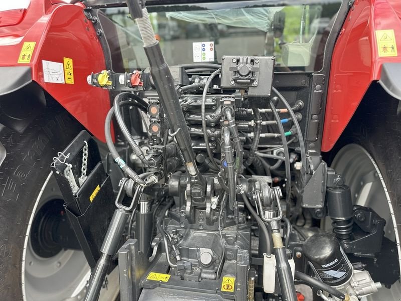 Traktor от тип Case IH Farmall 120C Advanced, Vorführmaschine в St. Marienkirchen (Снимка 9)