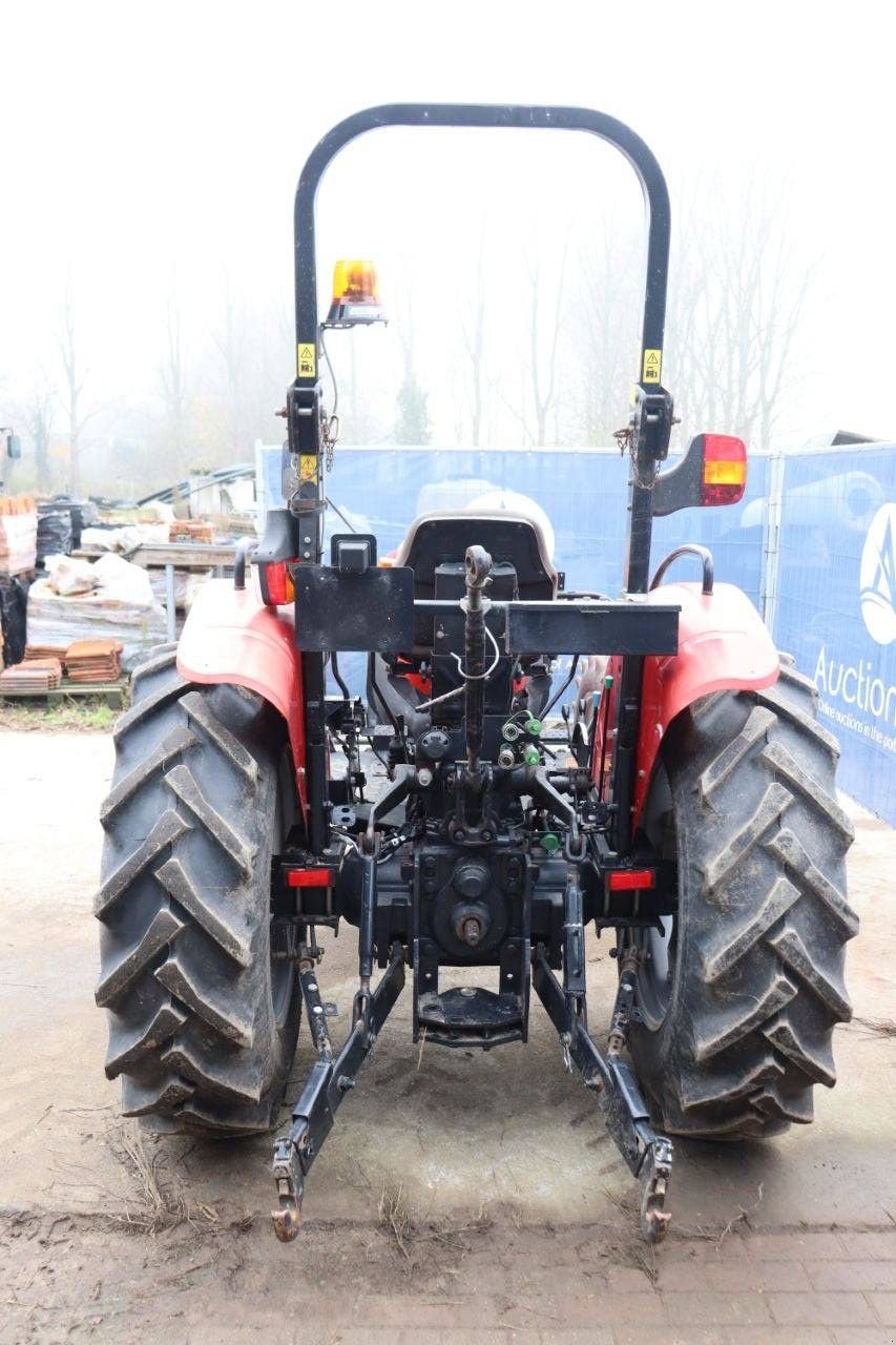 Traktor типа Case IH Farmall 55, Gebrauchtmaschine в Antwerpen (Фотография 5)