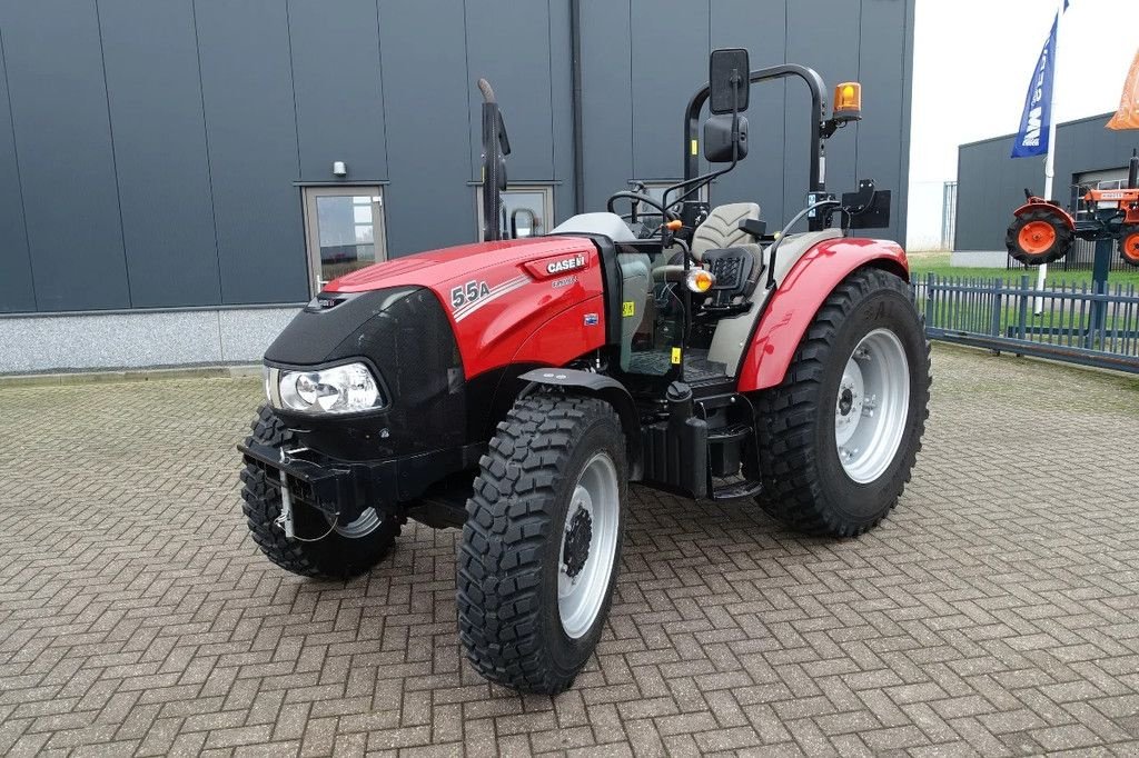 Traktor des Typs Case IH Farmall 55A 4wd / 00354 Draaiuren / Margetrekker, Gebrauchtmaschine in Swifterband (Bild 3)